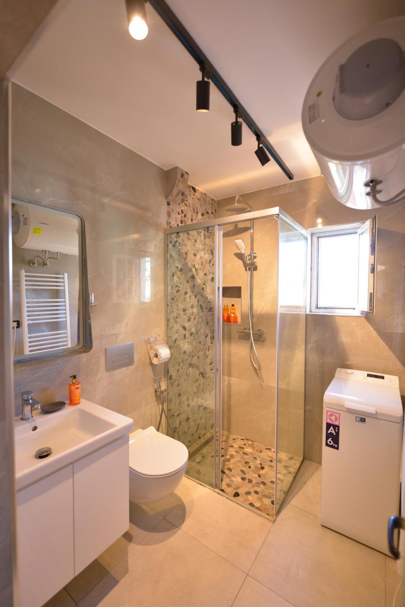 Penthouse Of The Rising Sun Appartement Golem (Tirana)